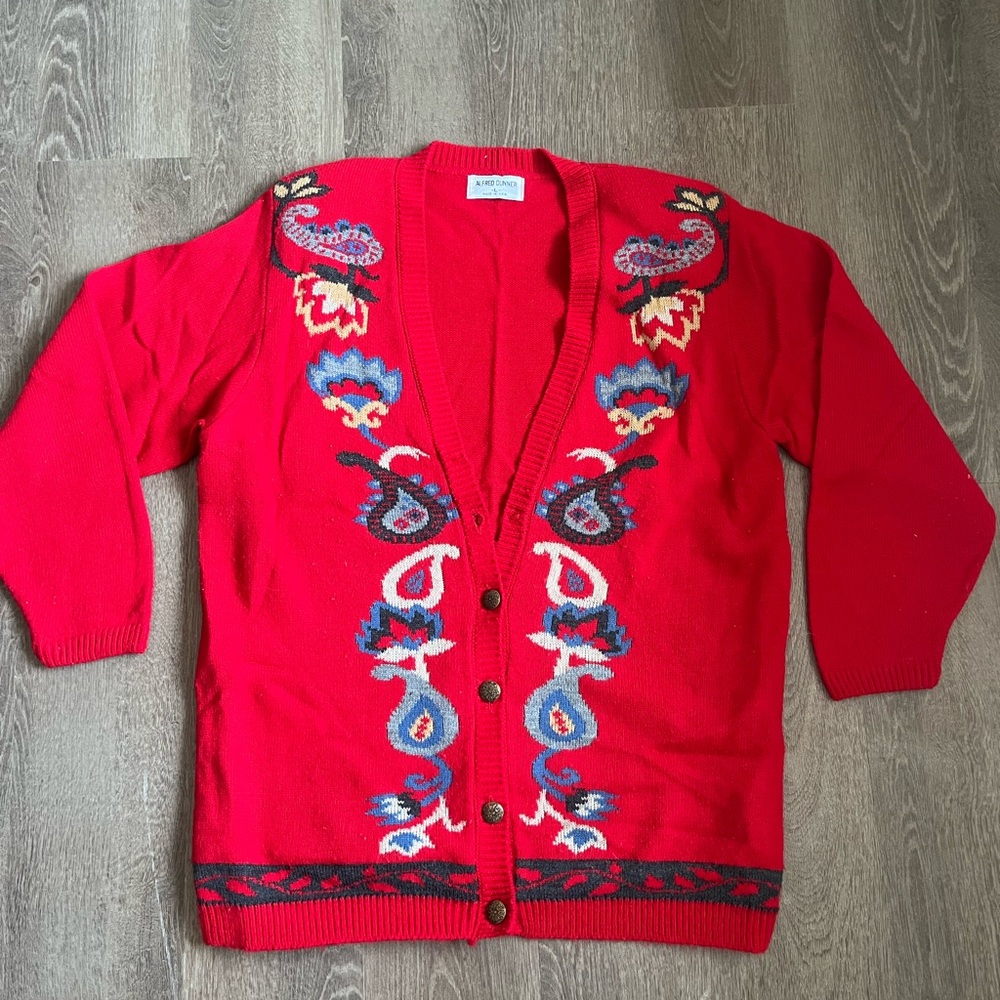 Vintage Alfred Dunner Red Floral Embroidered Cardigan